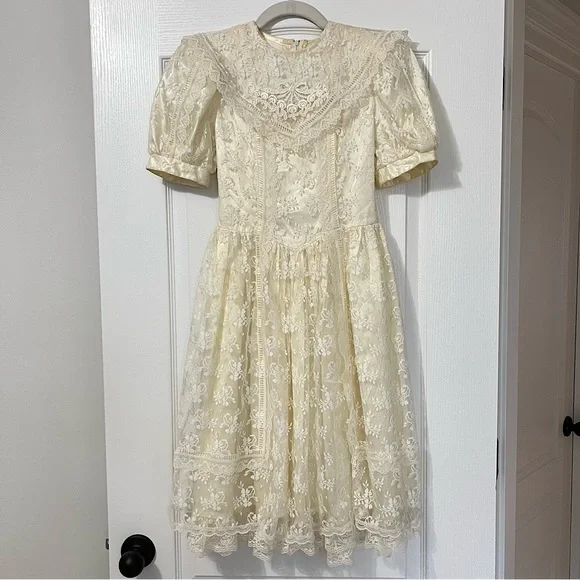 chinese dress ladies 1970s Gunne Sax White Mutton Sleeve Maxi Dress – Hello Vintage main image 0